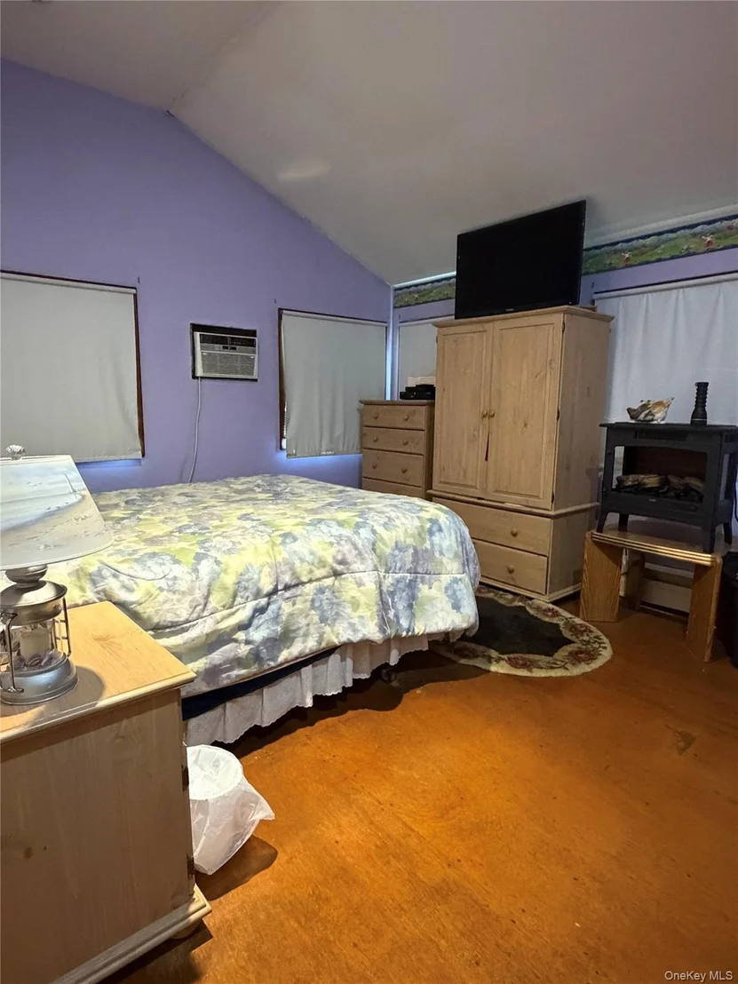 Photo of 1 Beaver Street