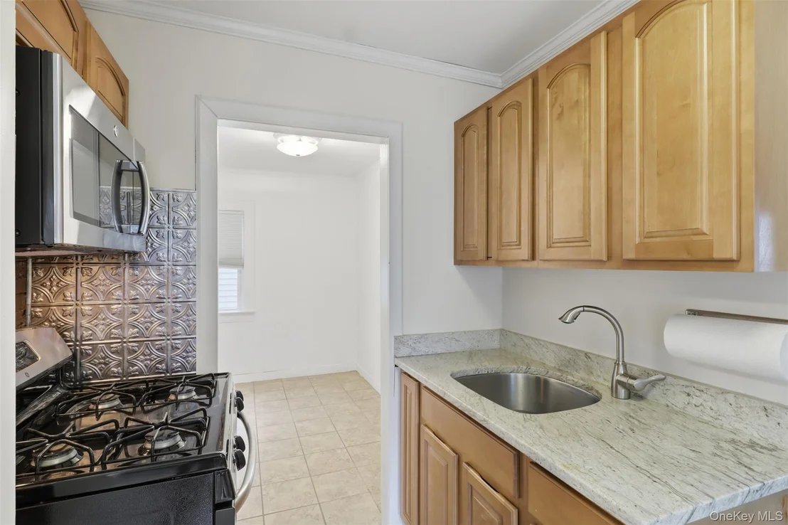 Photo of 20 Samstag Avenue