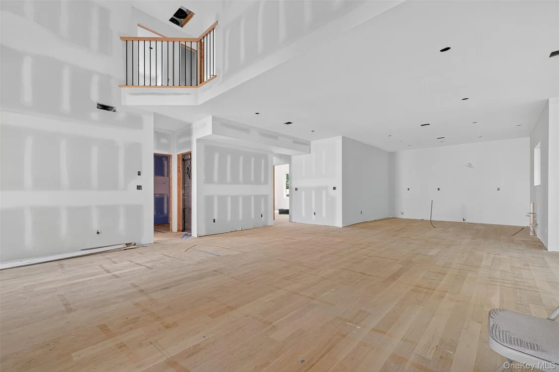 Photo of 35 Driftwood Drive