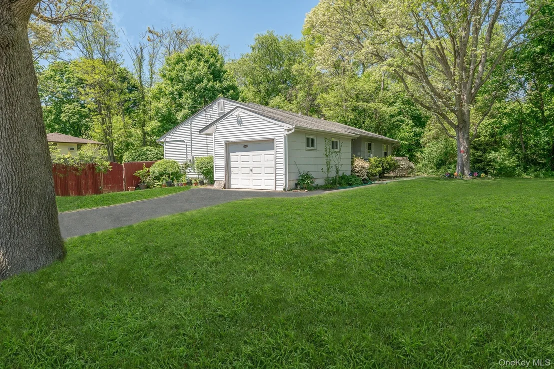 Photo of 103 Gates Avenue