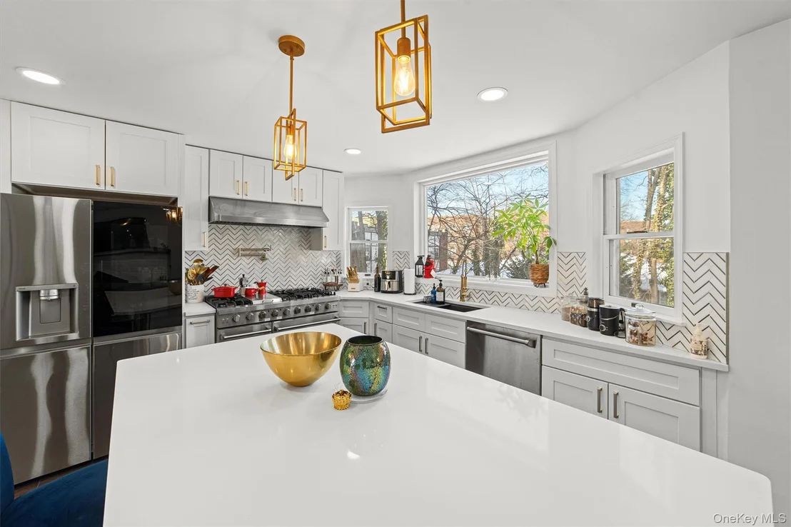 Photo of 21 Pershing Avenue