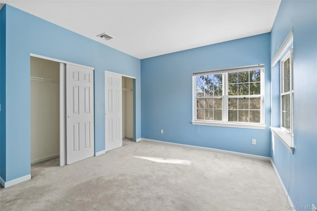 Photo of 2 Bridle Way