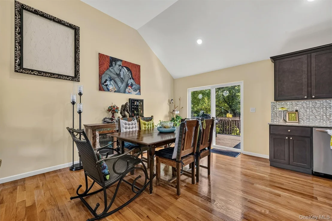 Photo of 1 Bell Way