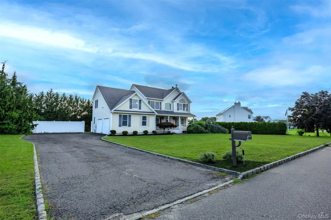 Photo of 63 Nicholas Way