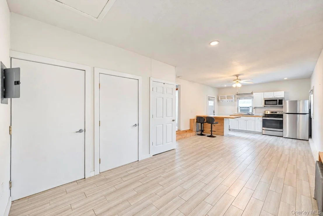 Photo of 79 Grandview Drive
