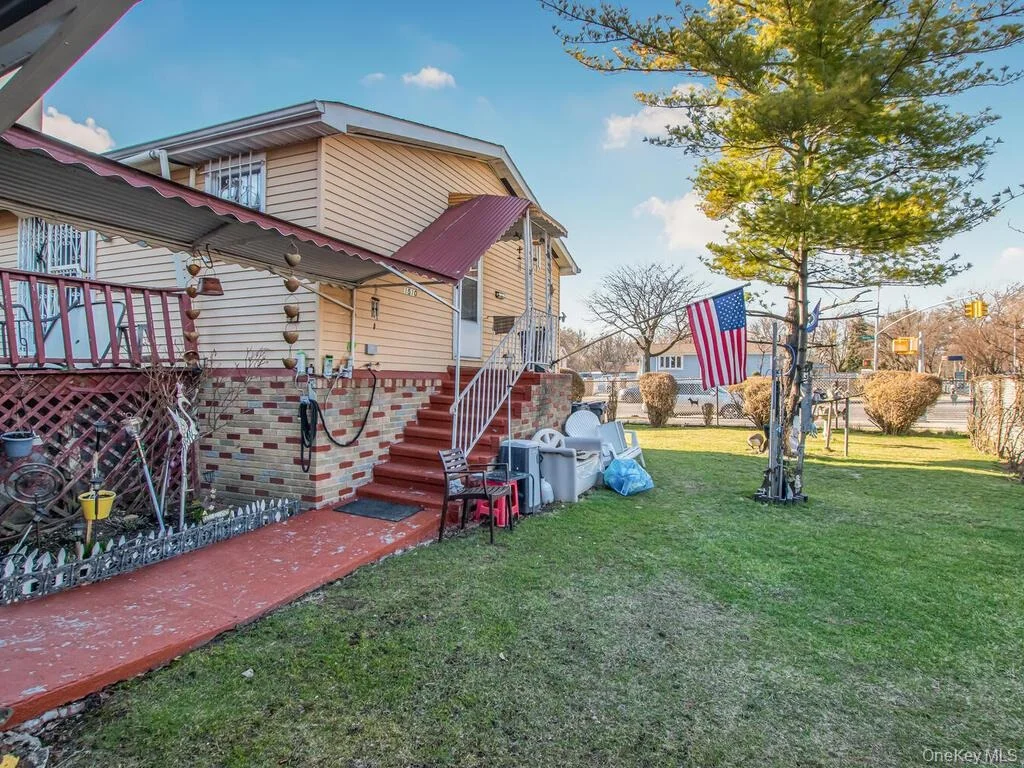 Photo of 1510 Boston Road