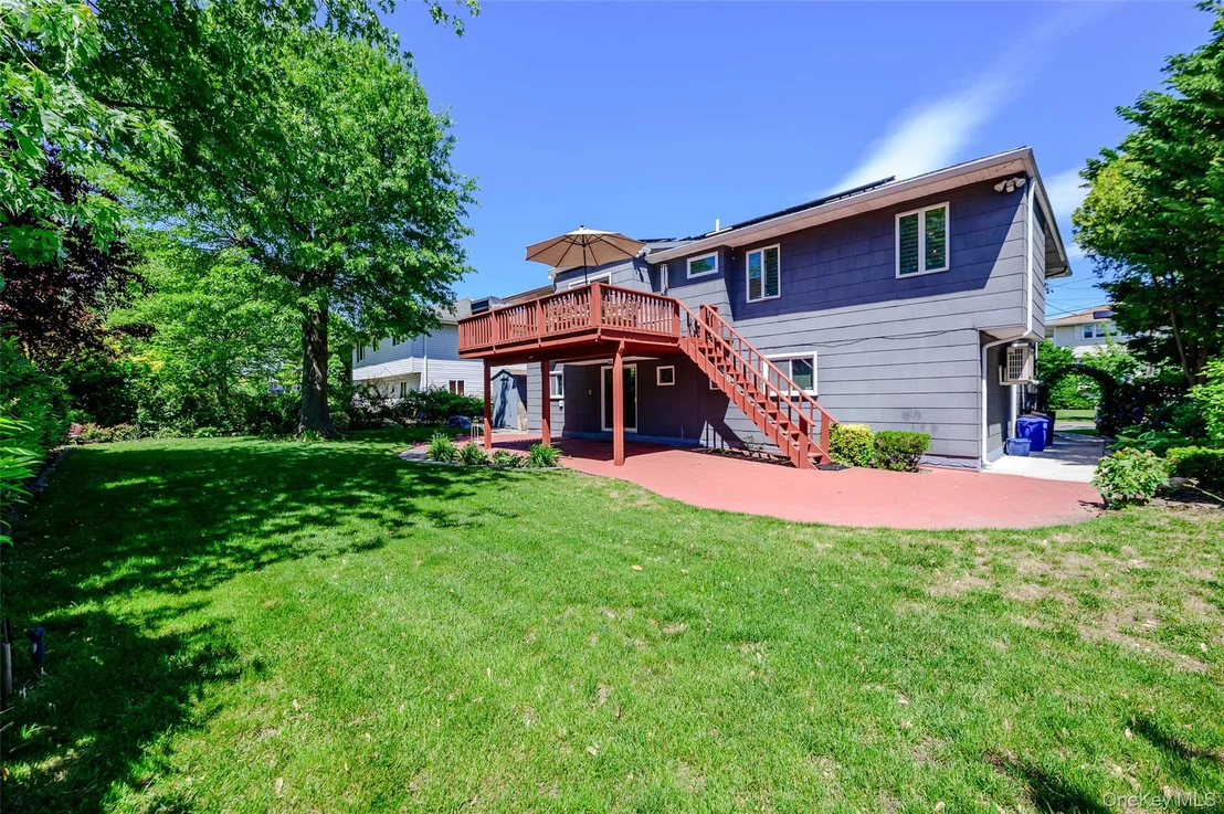 Photo of 491 Bunker Drive