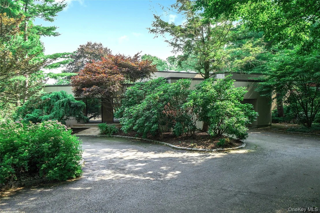 Photo of 20 Cole Drive