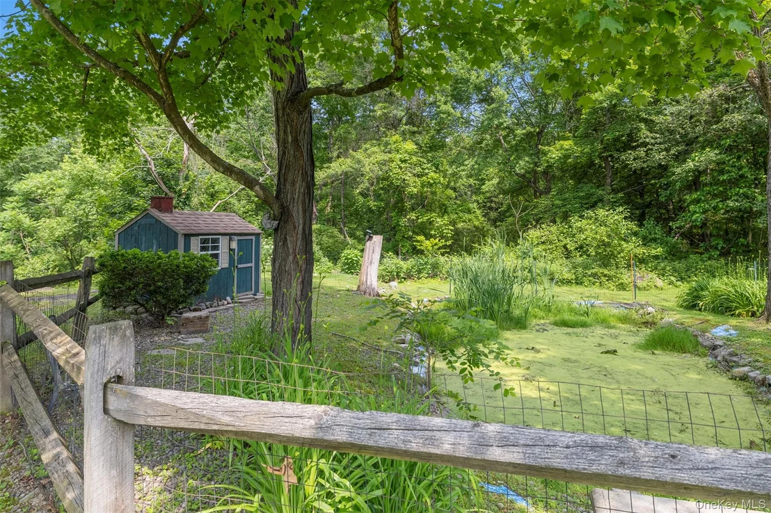 Photo of 421 Orchard Drive