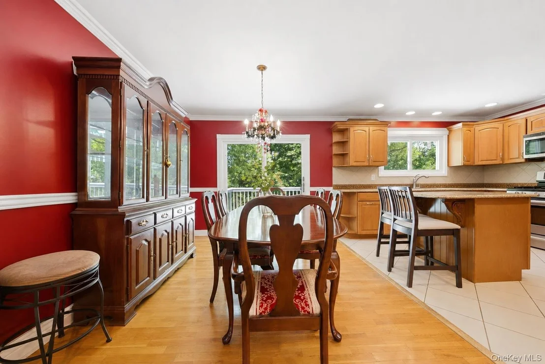 Photo of 785 Sequoia Drive
