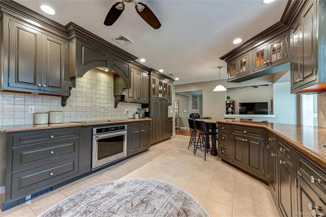 Photo of 9 Elderwood Drive