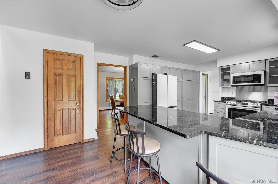 Photo of 243 Hill Road