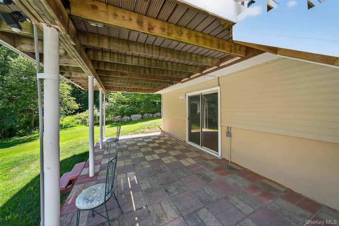 Photo of 95 Rolling Meadows Road