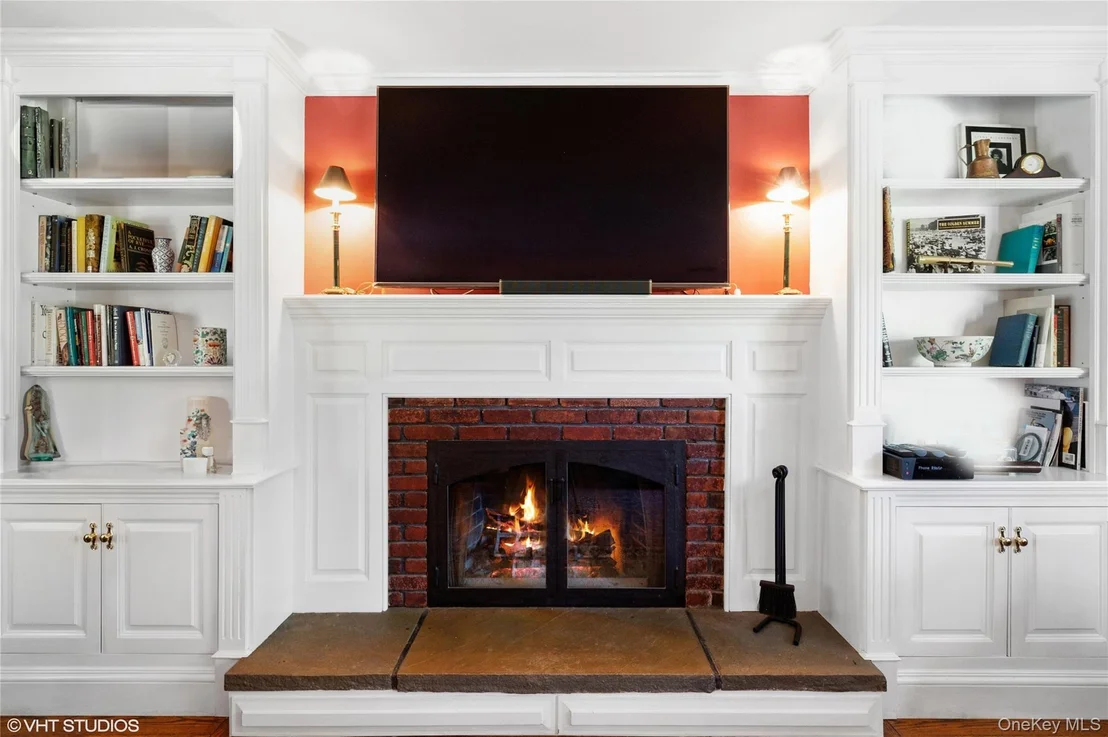 Photo of 2 Hawk Drive