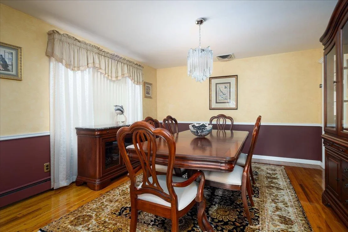 Photo of 897 Second Avenue