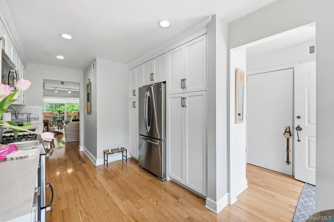 Photo of 6 Spring Pond Drive