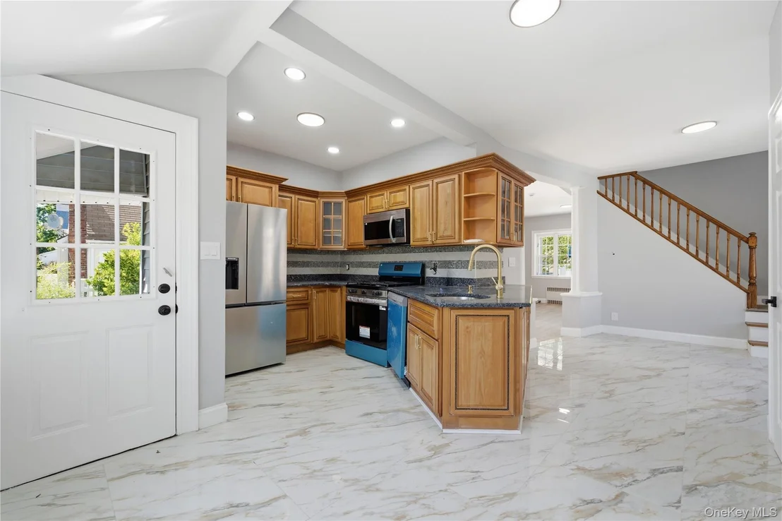 Photo of 136 Elm Street