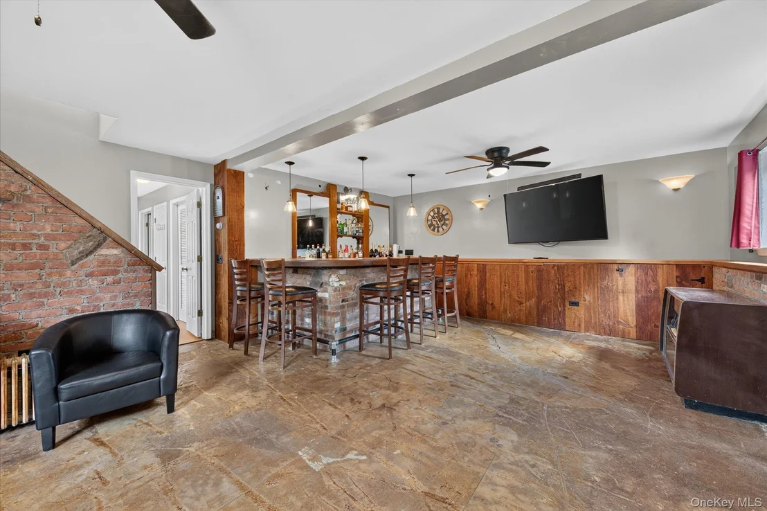 Photo of 2 Linden Drive
