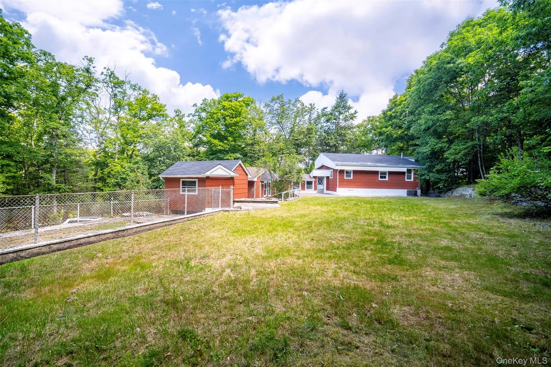 Photo of 219 Benedict Road