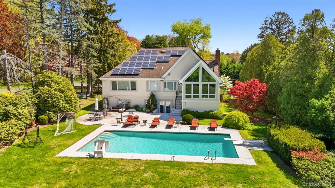 Photo of 33 Hillandale Road