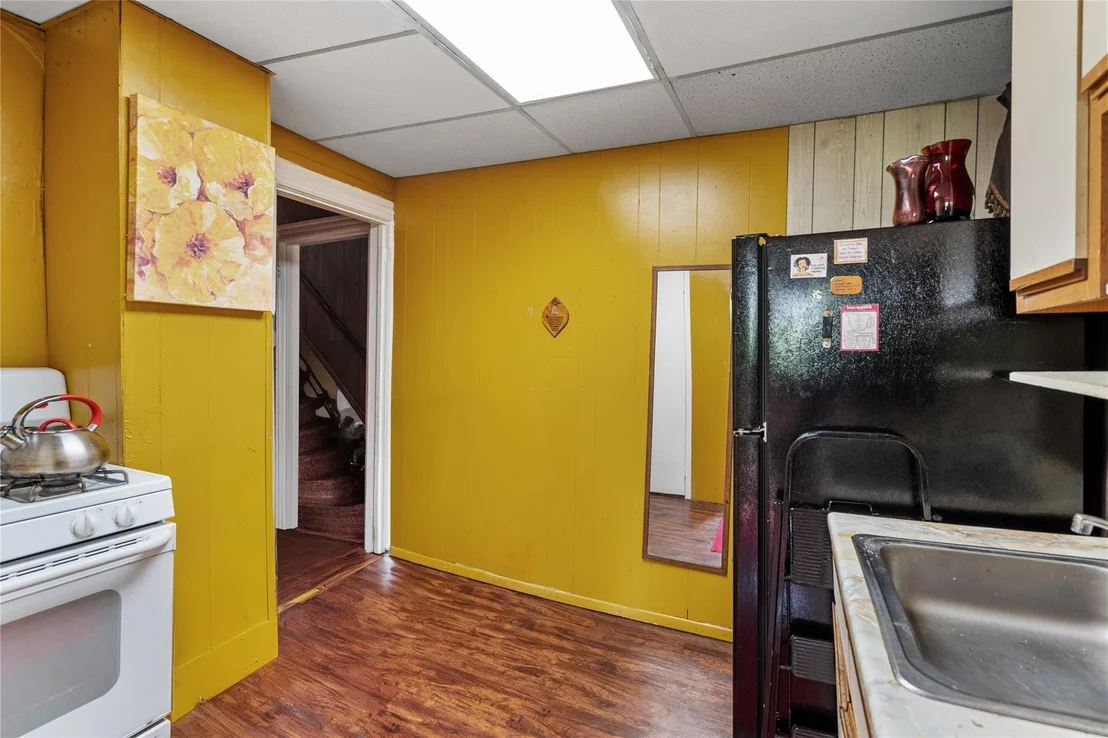 Photo of 10 Linden Avenue
