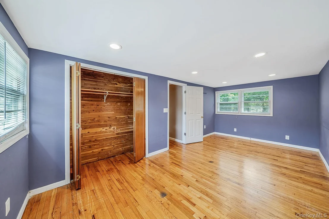 Photo of 146 Dawn Drive