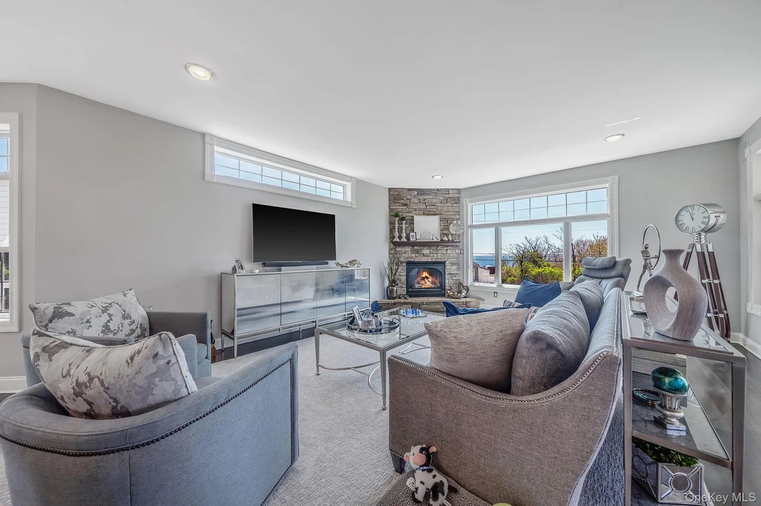Photo of 9 Sunset Lane