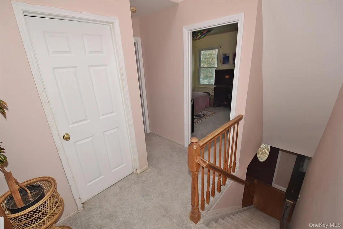 Photo of 338 Pond Path