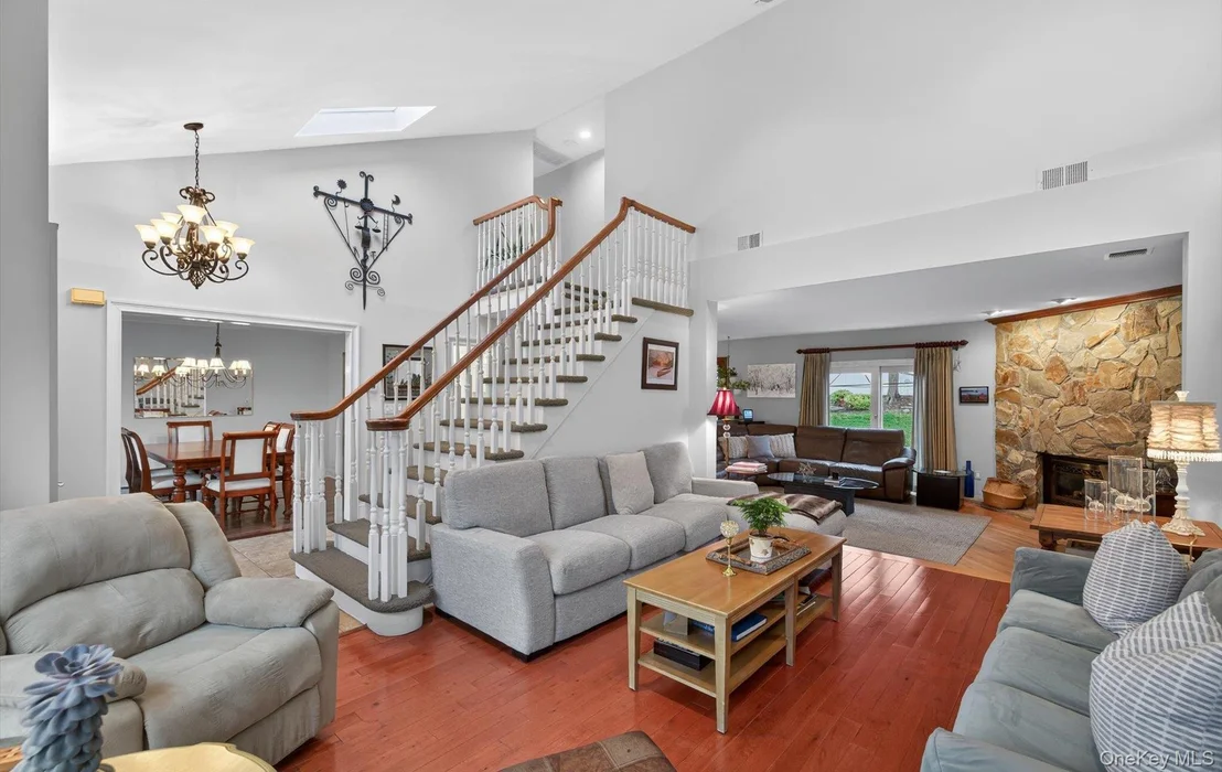 Photo of 28 Timber Ridge Drive