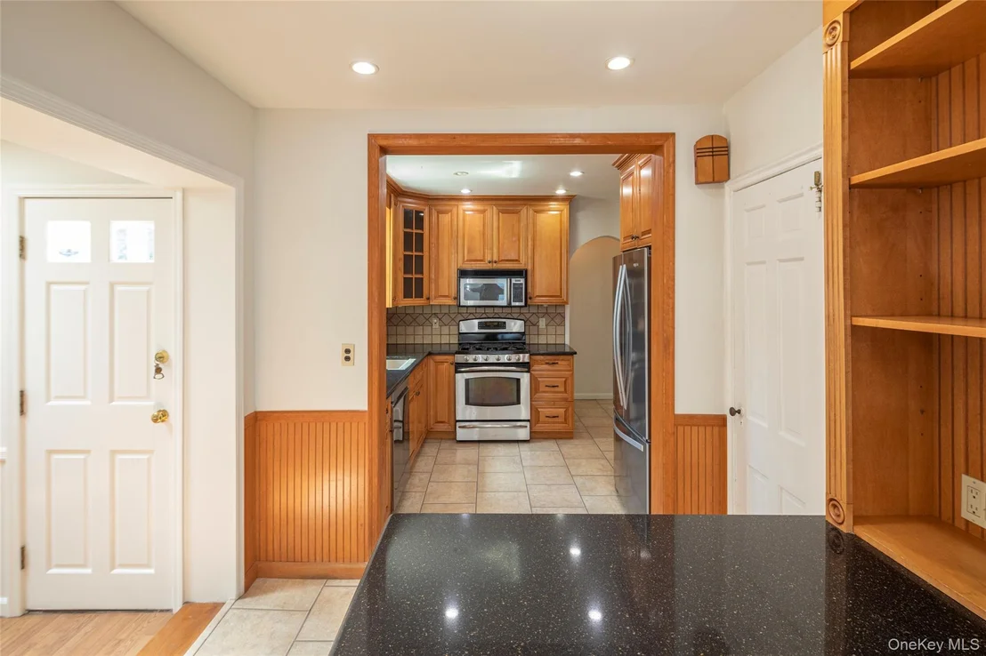 Photo of 271 Read Avenue