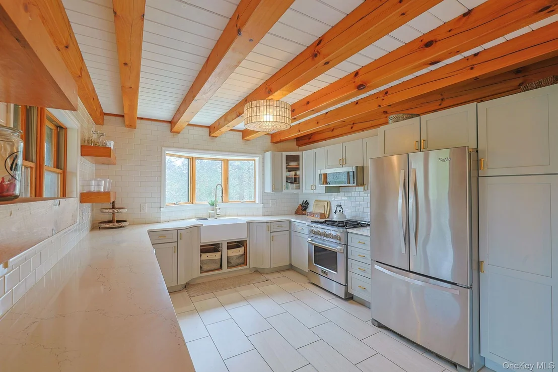 Photo of 412 Pine Grove Road