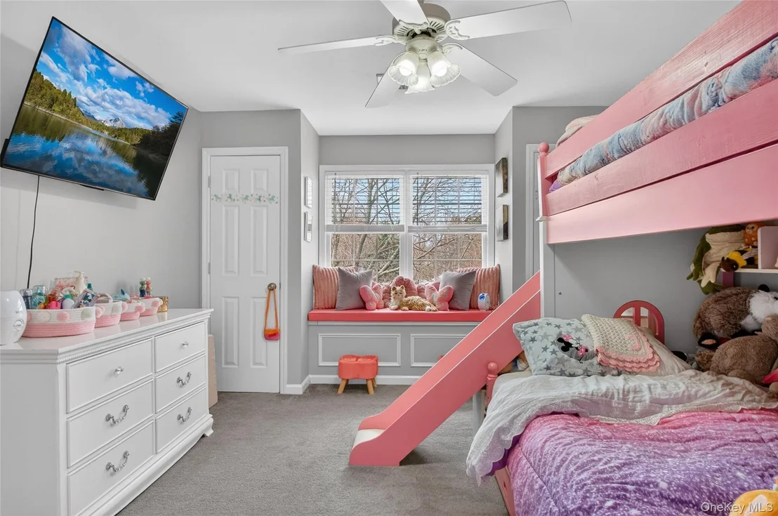 Photo of 24 Coachlight Drive