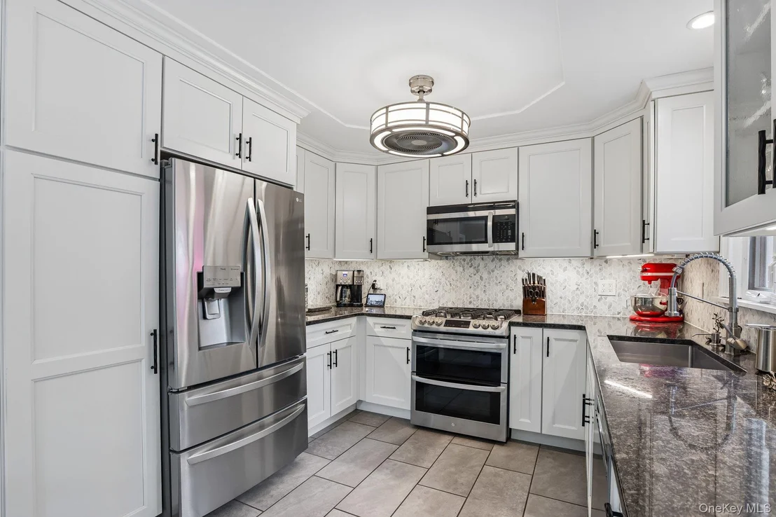 Photo of 512 Westlake Drive