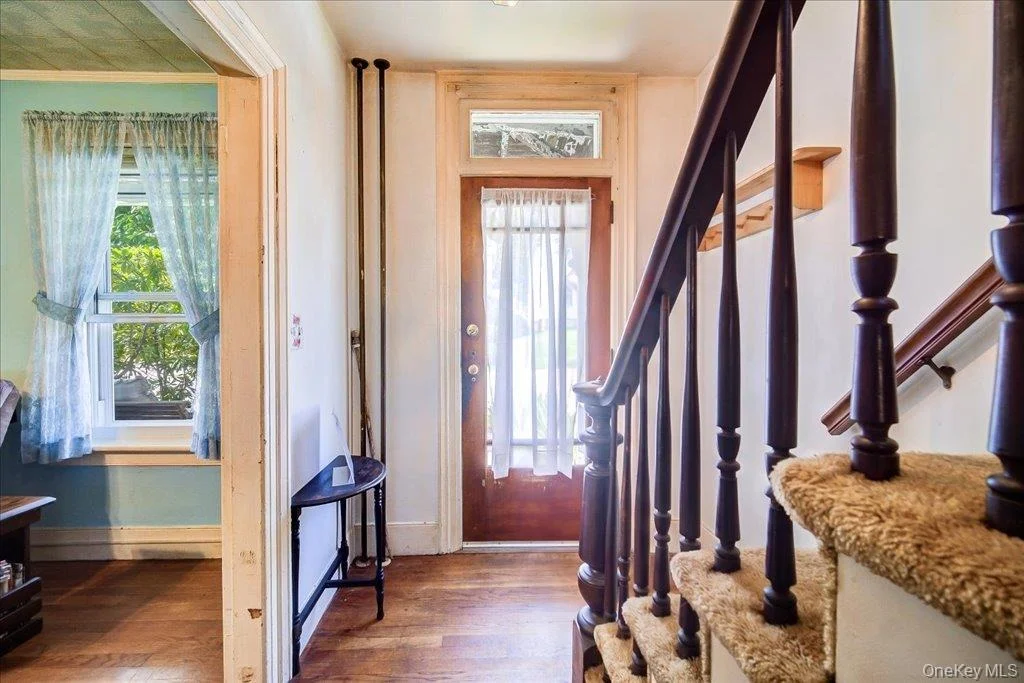 Photo of 5 Maple Street