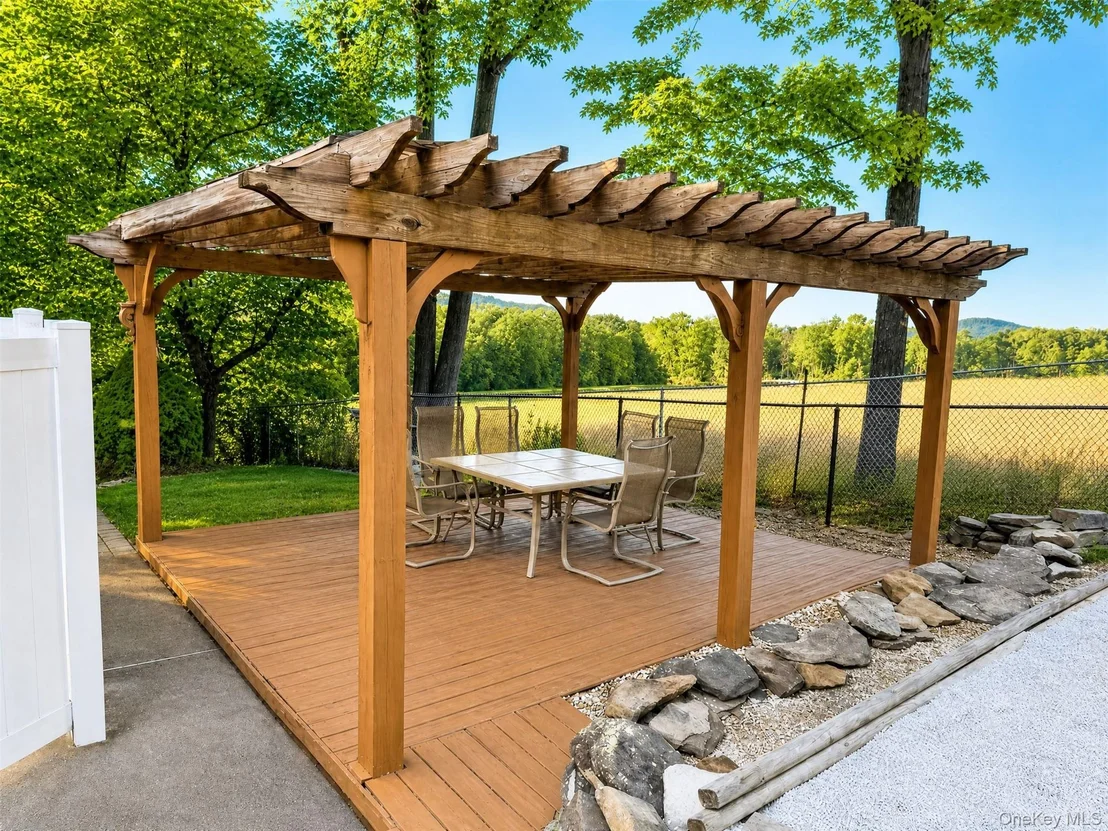 Photo of 15 Arlington Drive