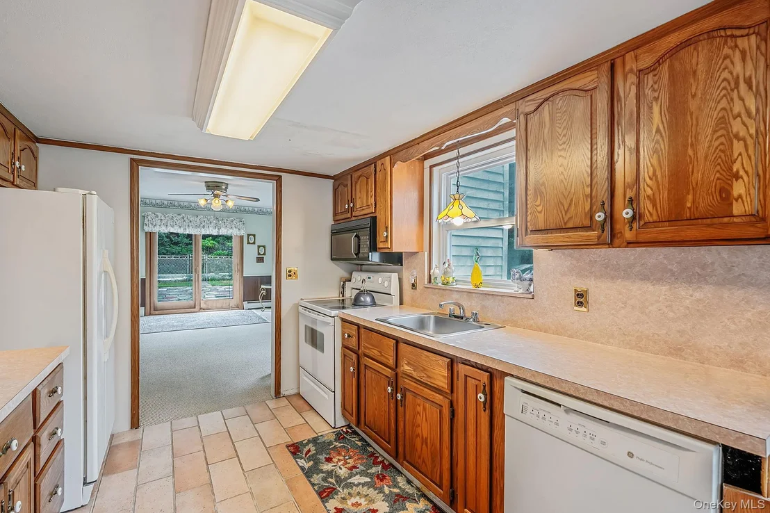 Photo of 1 E Jackwill Road