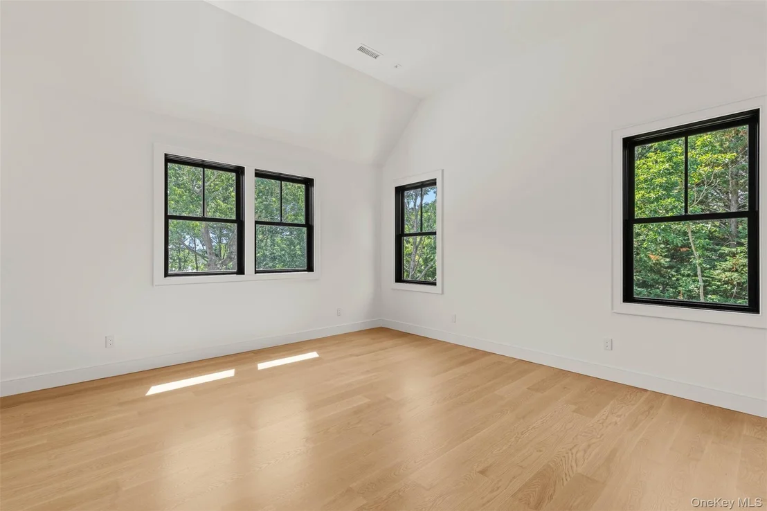 Photo of 1775 Point Pleasant Road