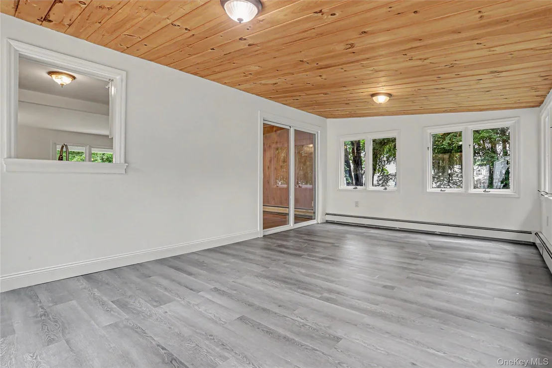 Photo of 12 Roe Drive
