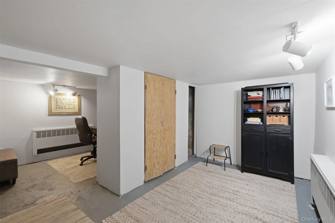 Photo of 2 Anton Place