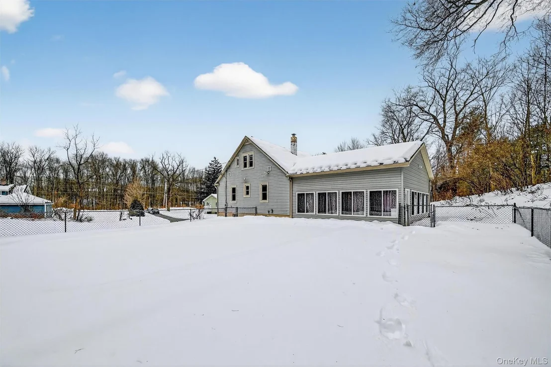 Photo of 51 Lakeside Road