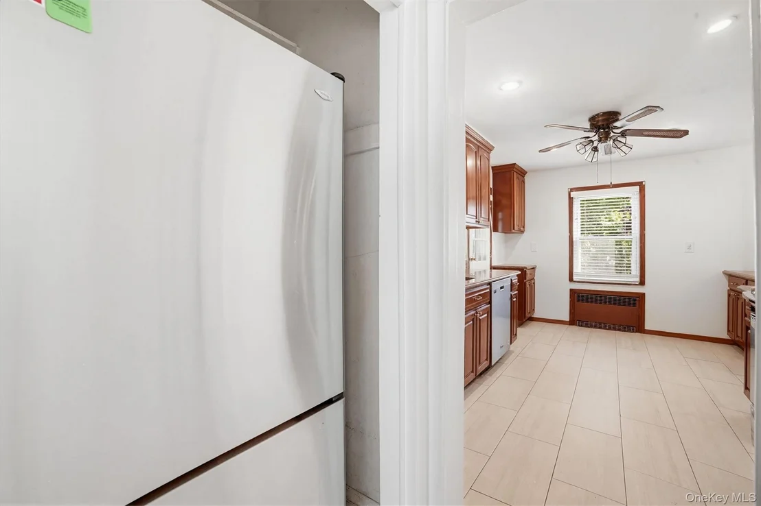 Photo of 42 Beverly Road