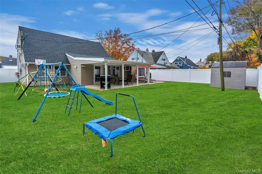 Photo of 200 Willowood Drive
