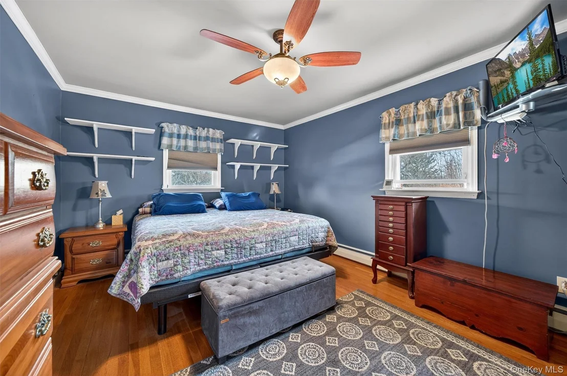 Photo of 21 Scotchtown Drive