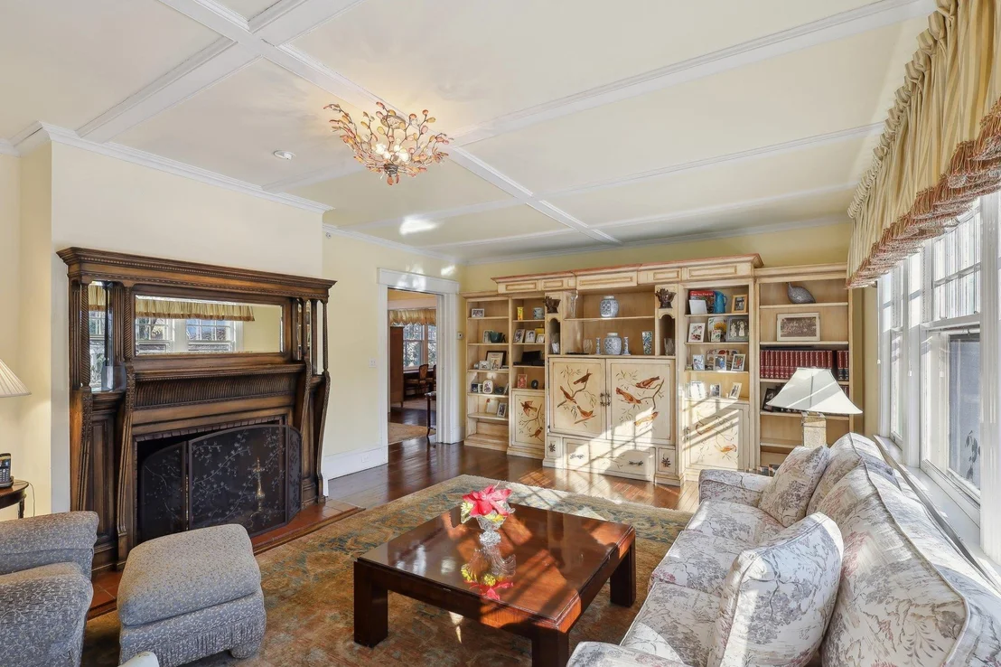 Photo of 22 Fairview Avenue