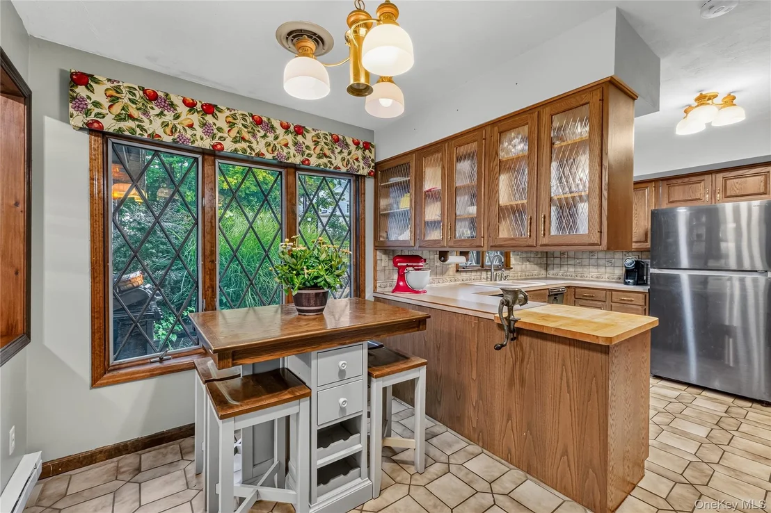 Photo of 14 Lisa Drive