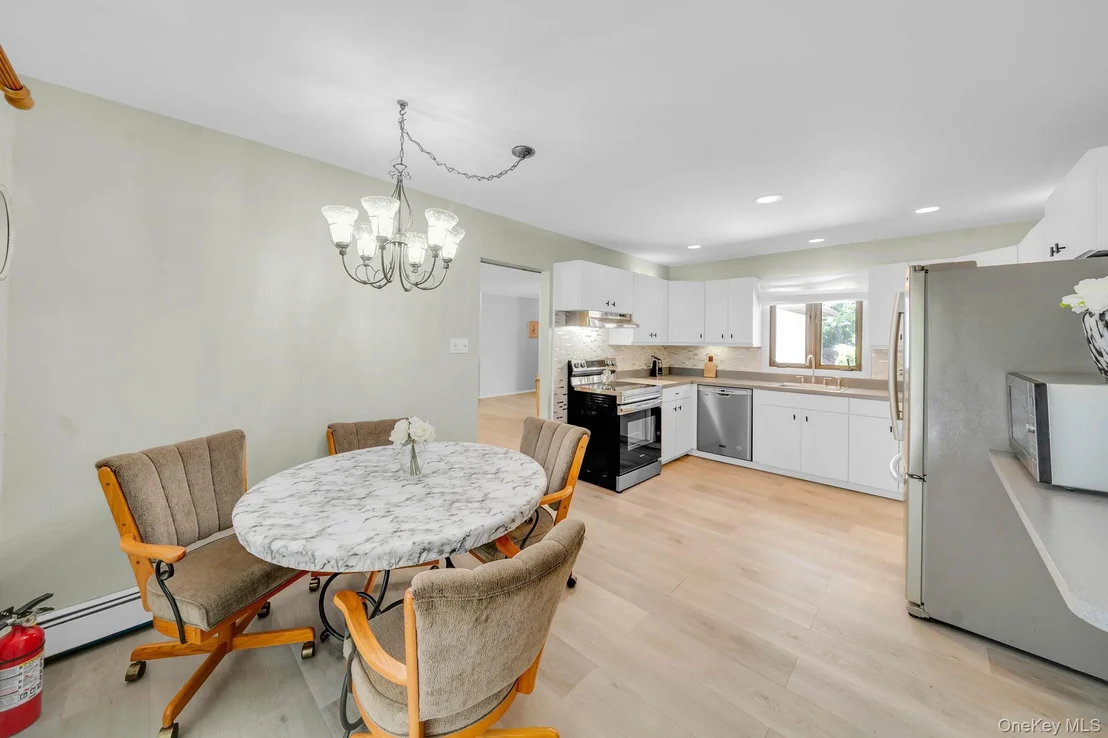 Photo of 1011 Old Town Road
