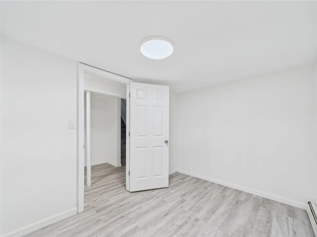 Photo of 170 Mastic Boulevard