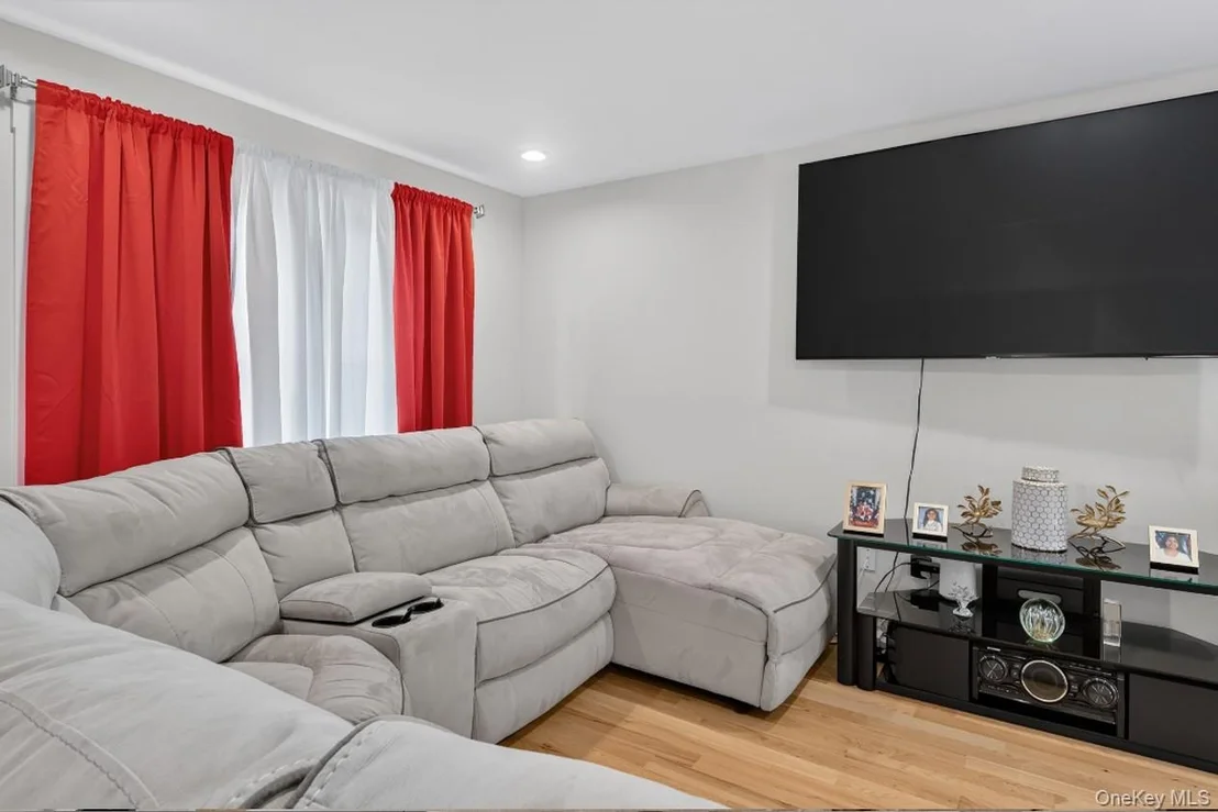 Photo of 9 Okane Street