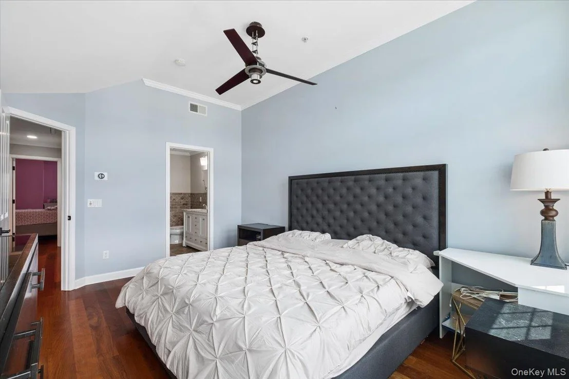 Photo of 225 Waterside Close