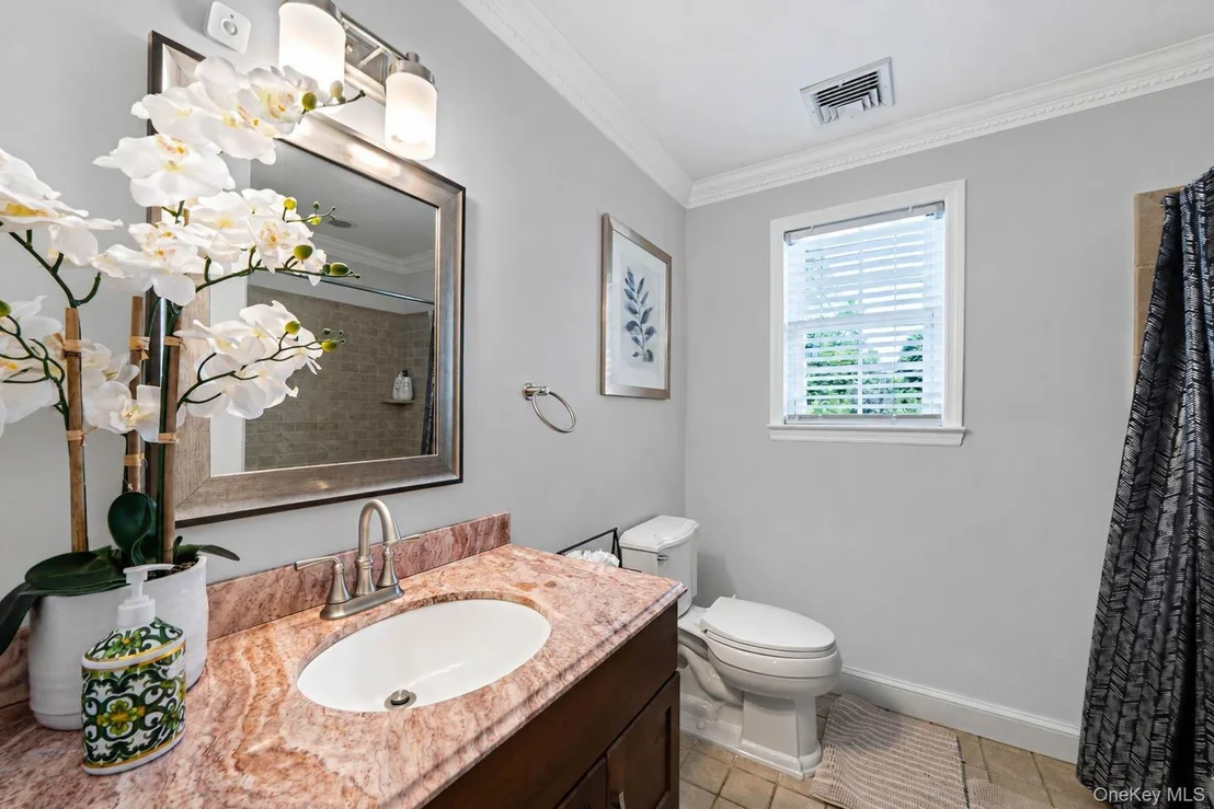 Photo of 299 Patchogue Yaphank Road